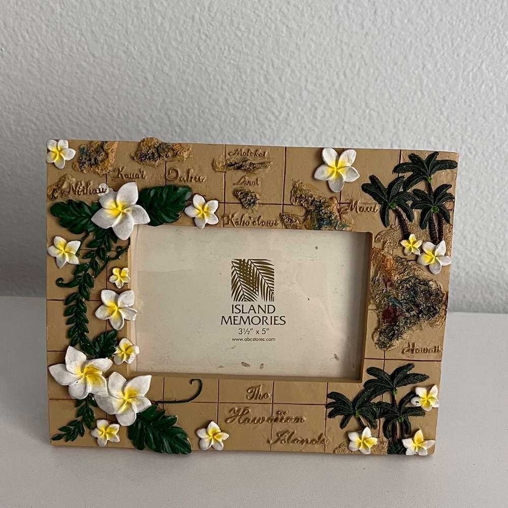 The Hawaiian Islands Photo Frame Flowers